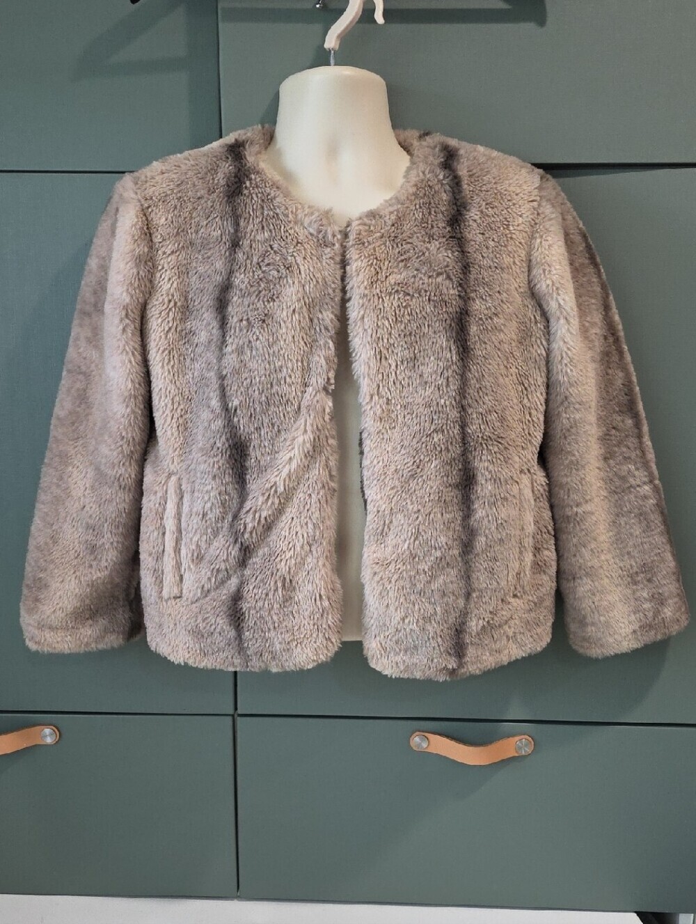 786. Jack by BB Dakota Faux Fur Lined Jacket Vest Medium Grey